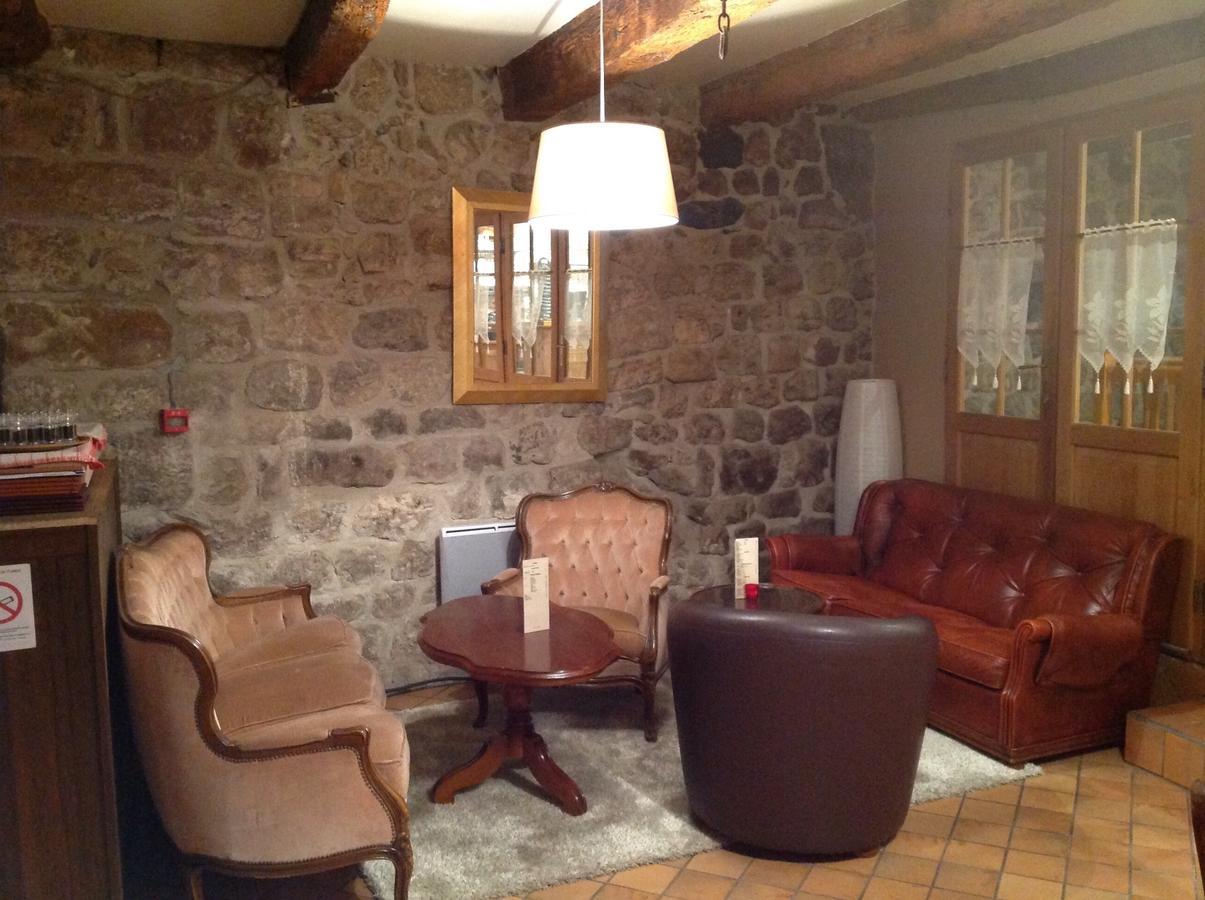 L'Auberge De Montpezat Екстер'єр фото